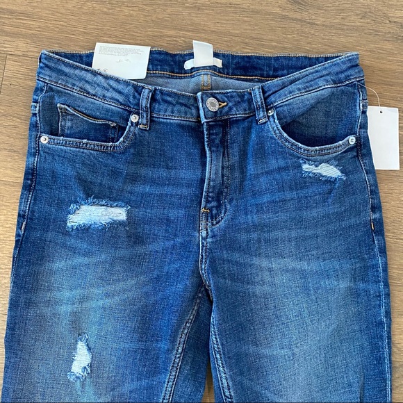 Divided Girlfriend Fit Jeans NWT Size 8 - Picture 4 of 6